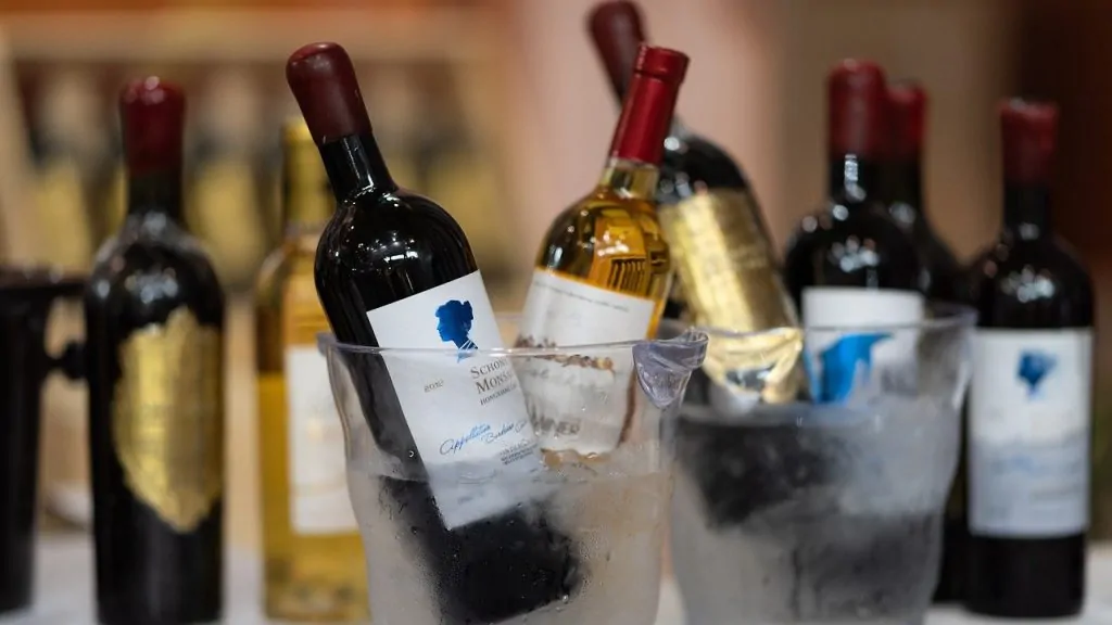 <span>Types of wine</span> everyone should know